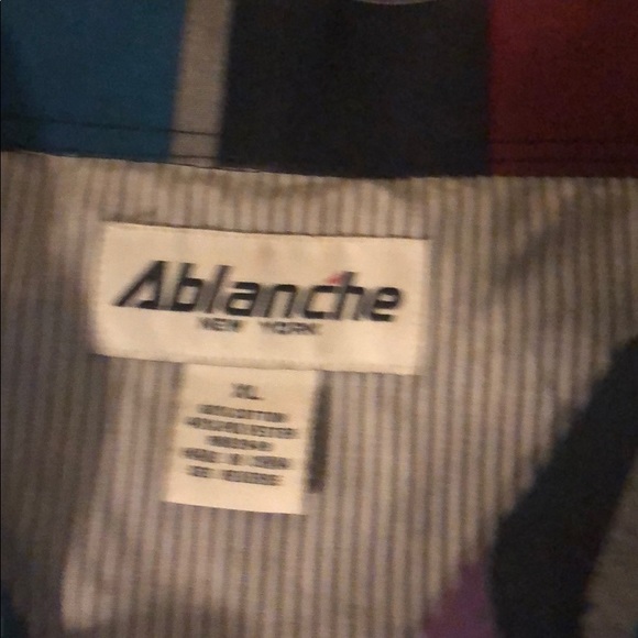 Casual button down - Picture 2 of 3